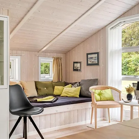 Dimo - 700m From The Sea By Interhome *
