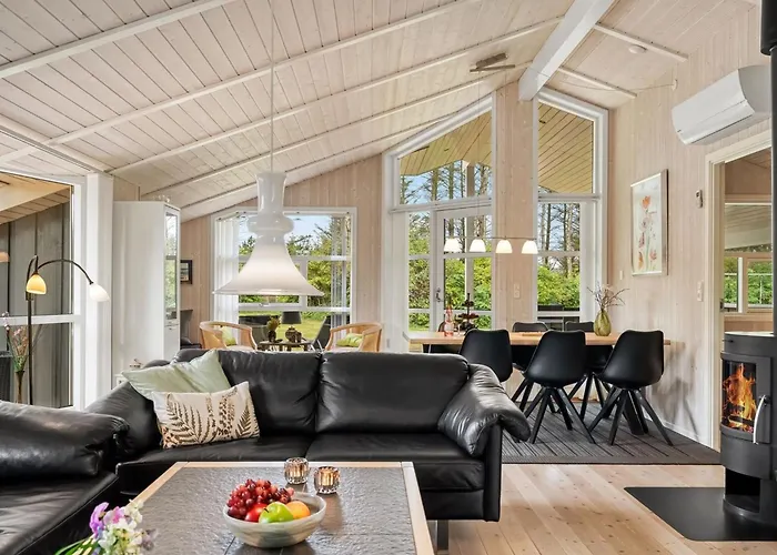 Dimo - 700m From The Sea By Interhome Semesterbostad Løkken